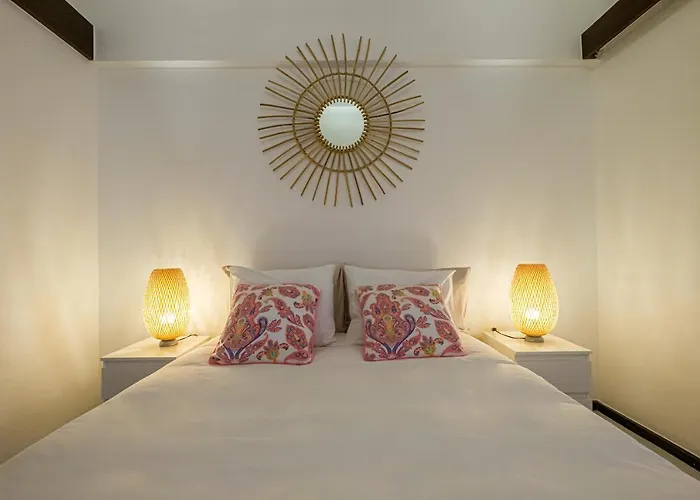 House On The 公寓 *